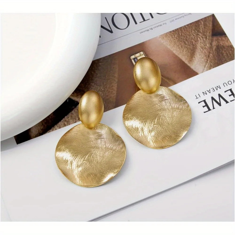 Women's Gold Hammered Disc Drop Earrings – Round Dangle Style