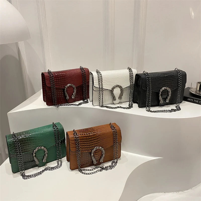 Women's Retro Crocodile Pattern Chain Crossbody Shoulder Bag