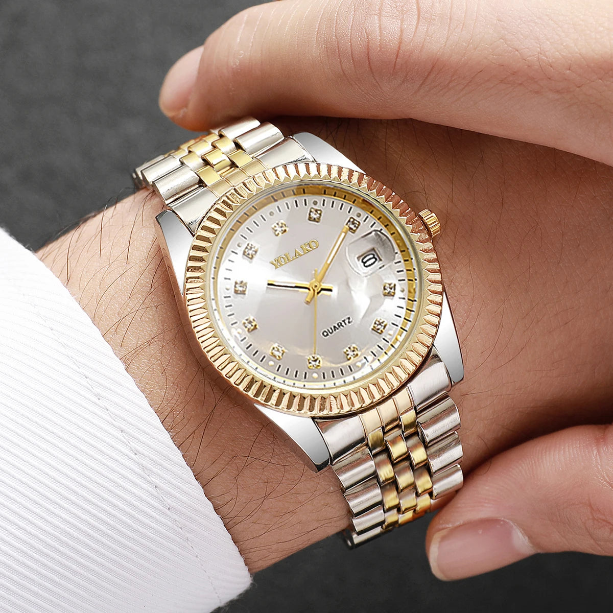 Luxury Men’s & Women’s Quartz Watch – Rhinestone Business Style